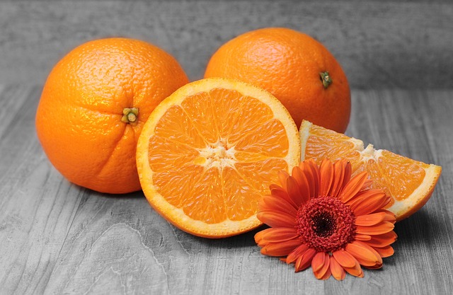 pomeranče a gerbera