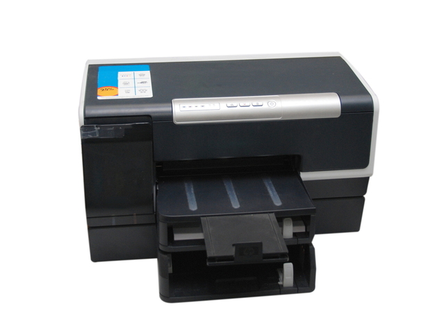 laserová tiskárna se zásobníkem papíru